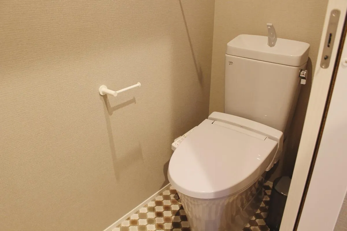 Sekai Hotel Hagi Osaka Japan